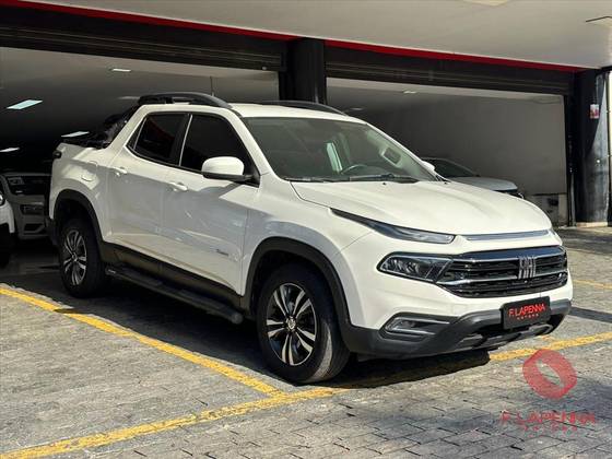 FIAT TORO 1.3 TURBO 270 FLEX FREEDOM AT6 FIAT TORO 1.3 TURBO 270 FLEX FREEDOM AT6